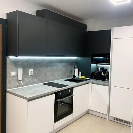 Appartamento Luxus Apartament Mit Pool 150 M Zum In *