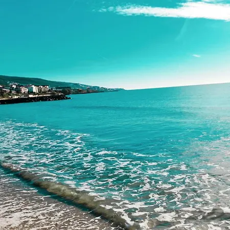 Appartamento Luxus Apartament Mit Pool 150 M Zum In Sveti Vlas